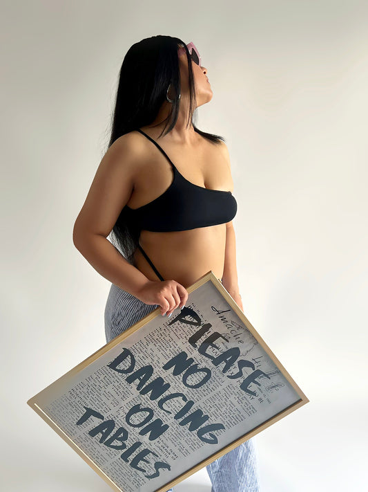 NO DANCING ON TABLE